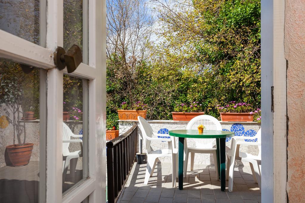 Gasthaus Nitrodi Experience Barano dʼIschia Exterior foto